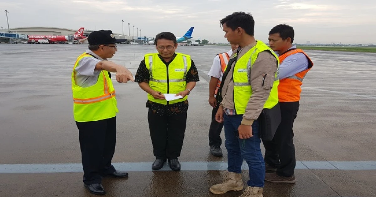 News And Events Study and Design of Capacity Improvement of Apron B With Cakar Ayam System in Juanda Airport 4 20171116_145900