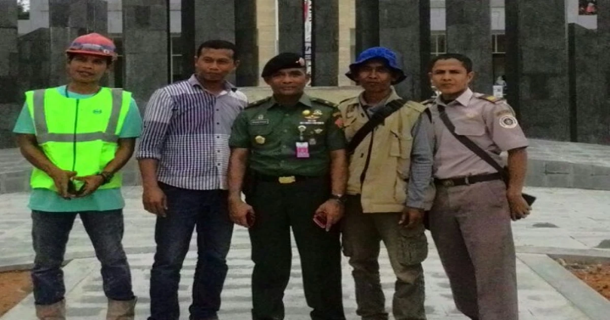 News And Event Senior Officers of Ministry of Defense Inspected Construction Projects in West Kalimantan 4 2_4