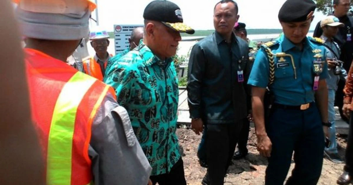 News And Events Defense Minister Visited Jetty Construction Project at Lantamal XI in Merauke 1 4_1_382d2_2517_228_t598_25