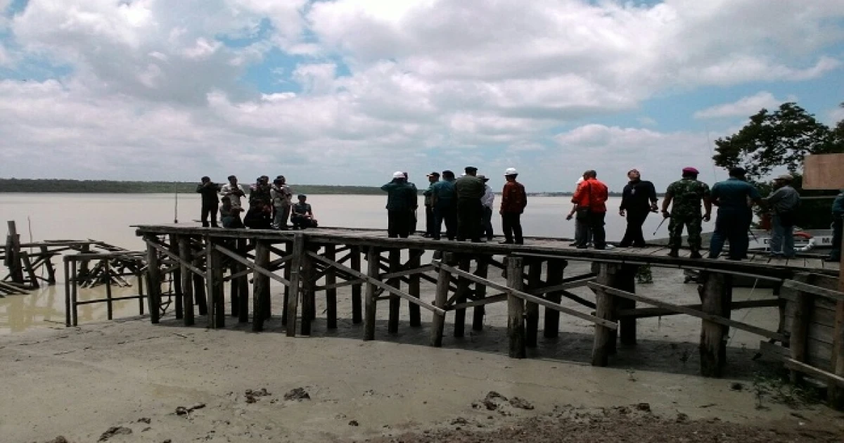 News And Event Defense Minister Visited Jetty Construction Project at Lantamal XI in Merauke 3 4_3